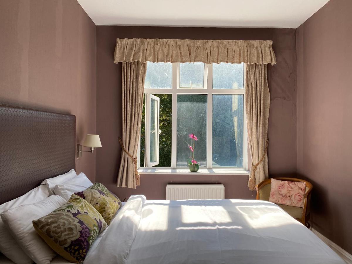 Hinton Firs Hotel Bornemouth Extérieur photo
