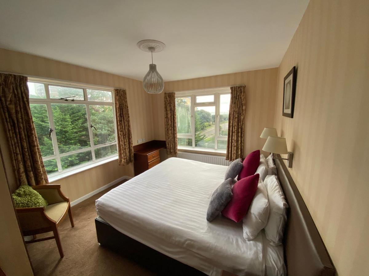 Hinton Firs Hotel Bornemouth Extérieur photo