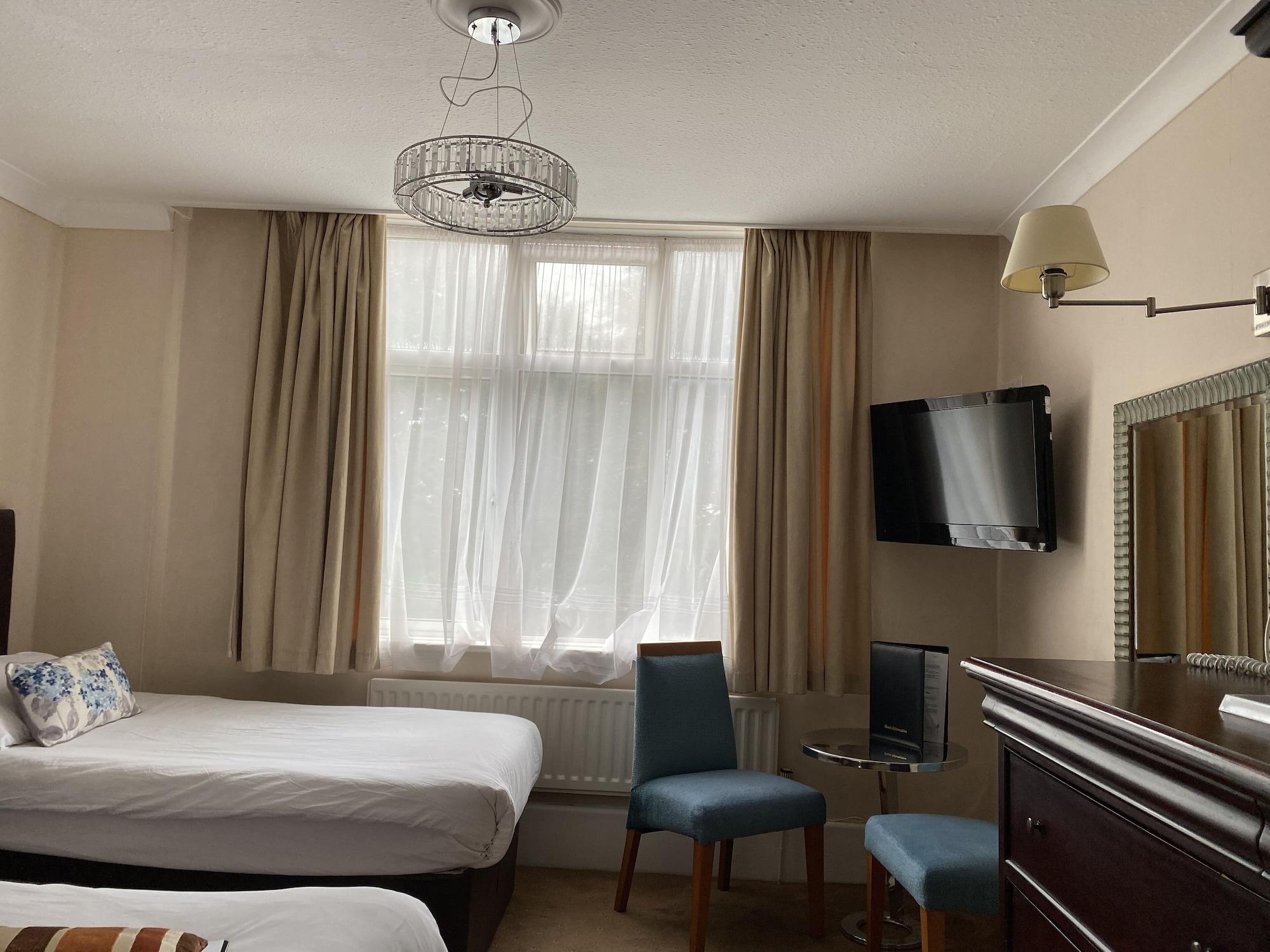Hinton Firs Hotel Bornemouth Extérieur photo