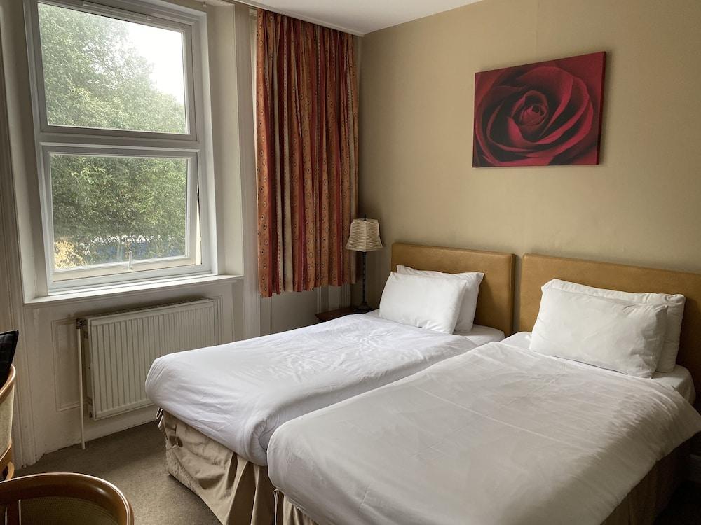 Hinton Firs Hotel Bornemouth Extérieur photo